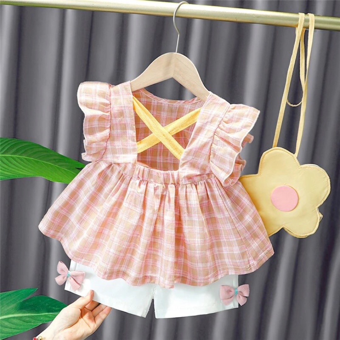 キッズ服（夏服）期間限定値下げ キッズ/ベビー/マタニティのキッズ服女の子用(90cm~)(Tシャツ/カットソー)の商品写真