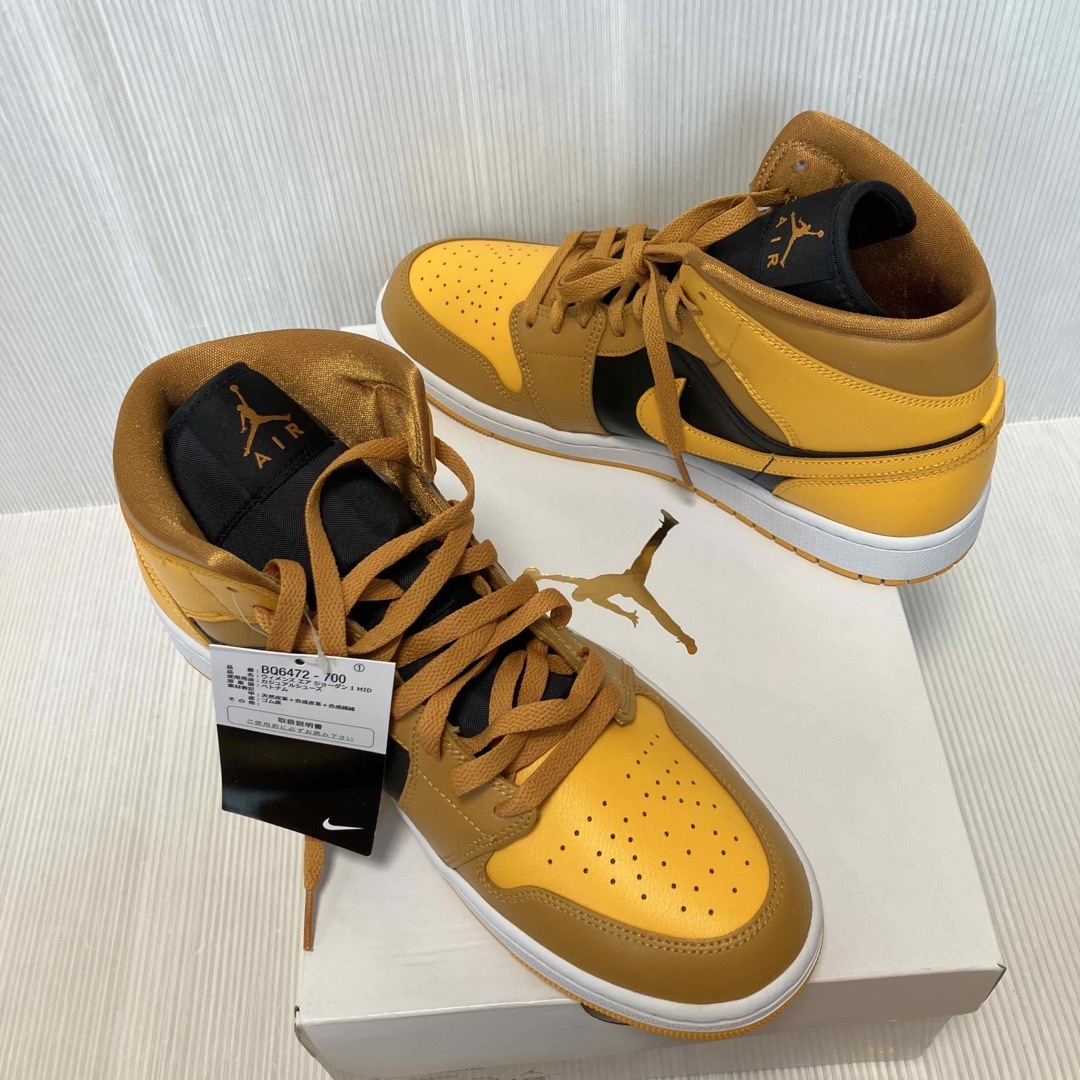 送料無料 新品 NIKE WMNS AIR JORDAN 1 MID 29