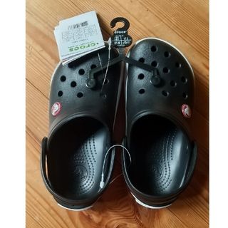 クロックス(crocs)のcrocs 17.5cm 黒 キッズ サンダル(サンダル)