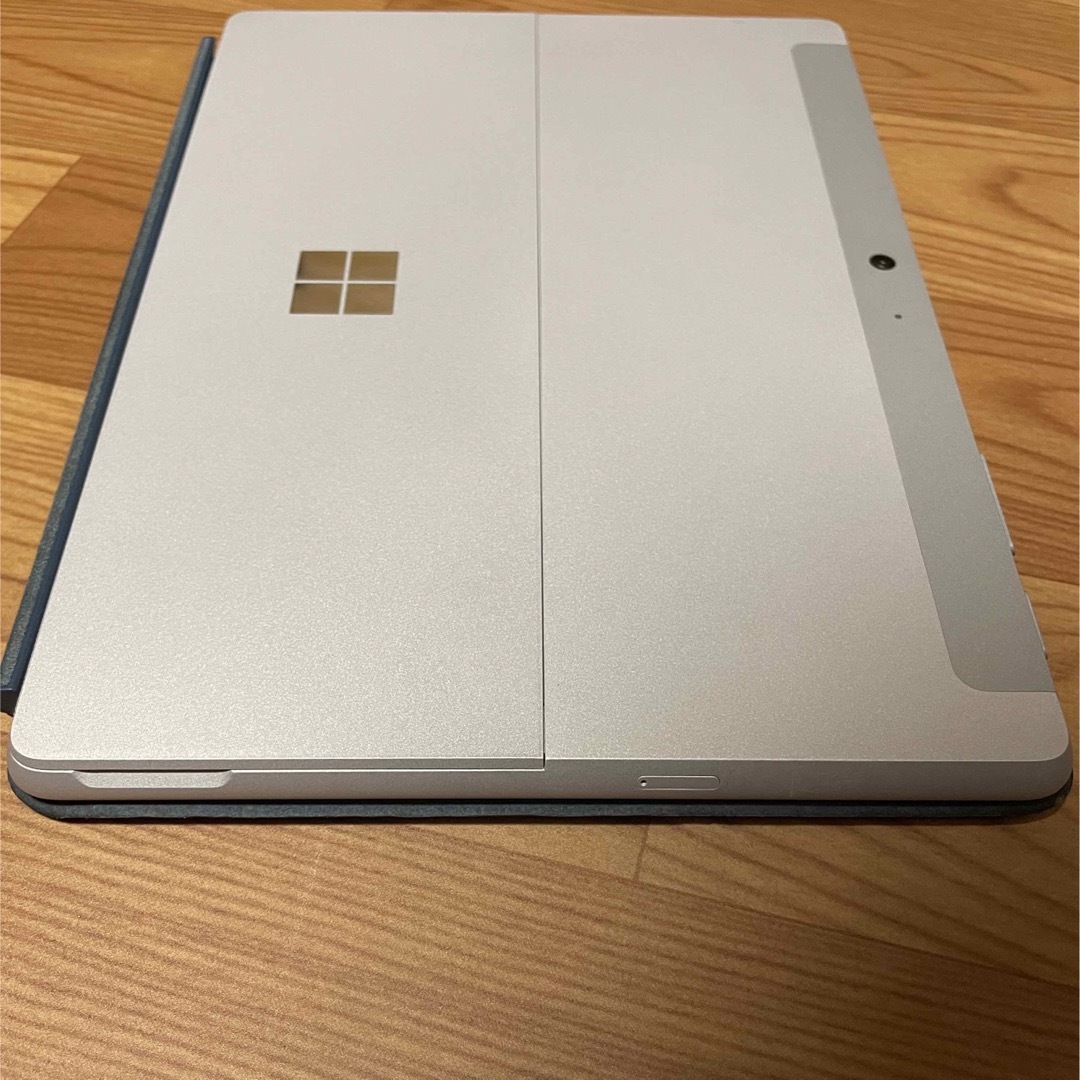 Surface go 128GB/8GB Officeなし タイプカバー付き