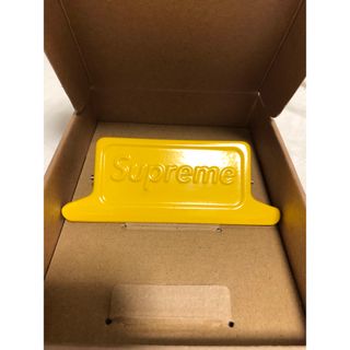 シュプリーム(Supreme)のSupreme Dulton Small Clip 黄色 シュプリーム(その他)