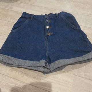 ブラウニー(BROWNY)のBROWNY ロールアップ　デニムショートパンツ(ショートパンツ)