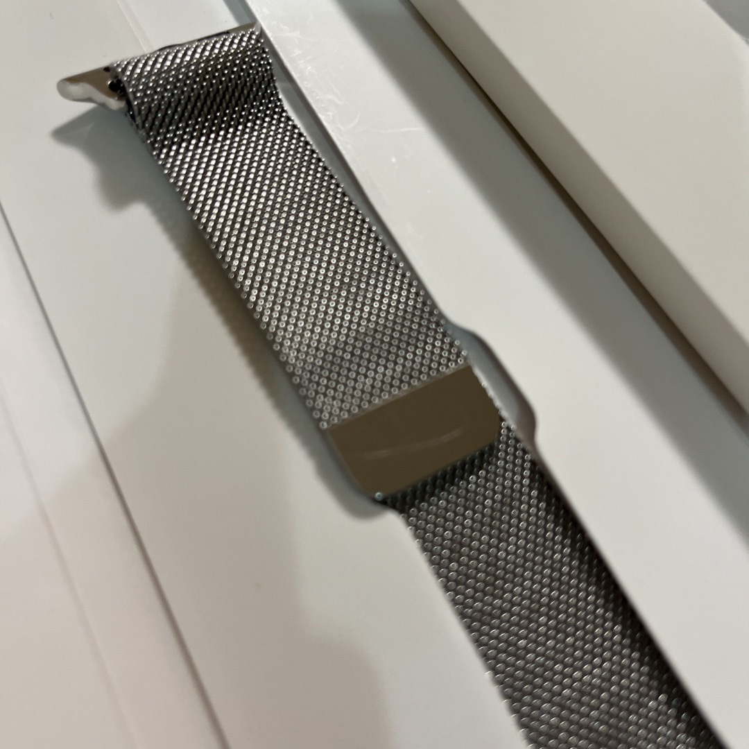 Apple Watch(アップルウォッチ)のアップルウォッチバンド純正　ミラネーゼループ メンズの時計(金属ベルト)の商品写真