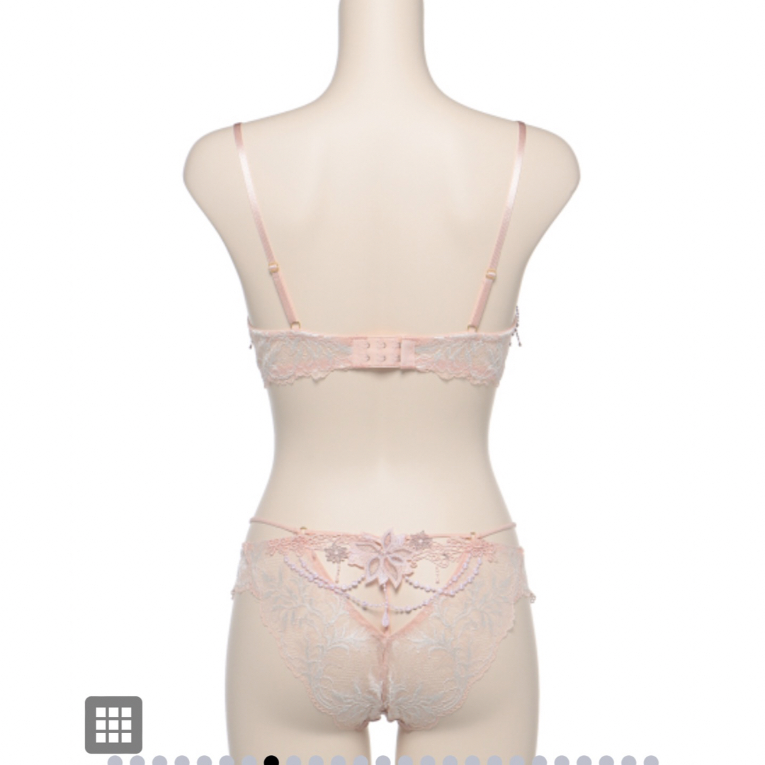 Ravijour(ラヴィジュール)の[LINGERIEAM] リーフレース グラマーアップ ブラセット レディースの下着/アンダーウェア(ブラ&ショーツセット)の商品写真