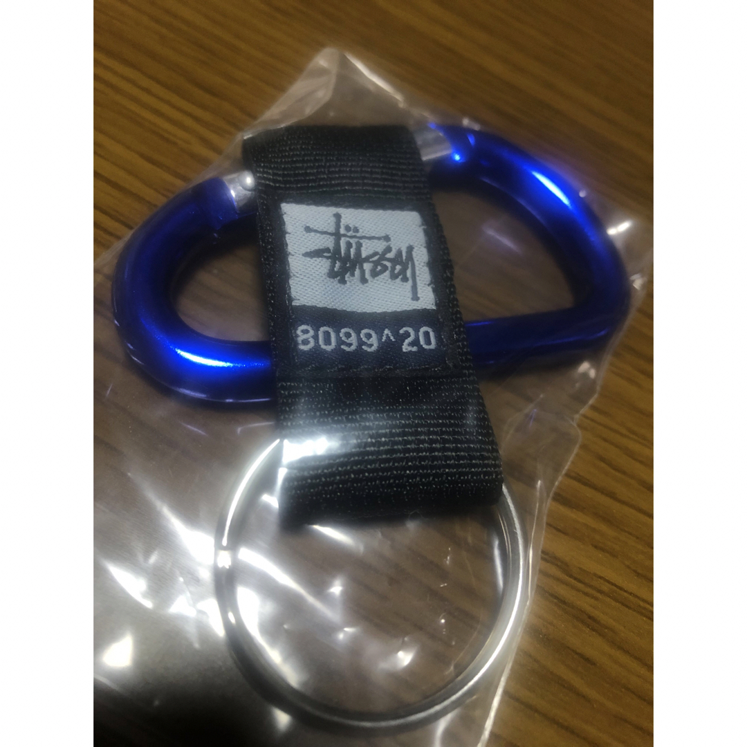 STUSSY(ステューシー)のstussy カラビナ　中古 メンズのファッション小物(キーホルダー)の商品写真