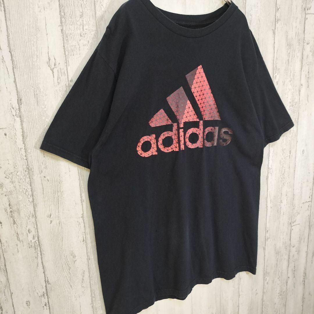 adidas(アディダス)のadidas　アディダス　ビッグプリント　デカロゴ　海外古着　ブラック　ボロT メンズのトップス(Tシャツ/カットソー(半袖/袖なし))の商品写真