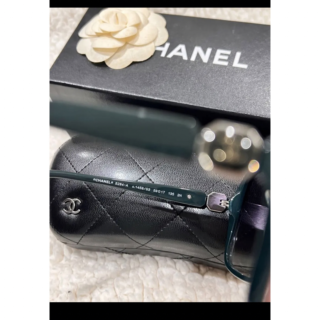 CHANEL(シャネル)の新品未使用　CHANEL シャネルサングラス レディースのファッション小物(サングラス/メガネ)の商品写真