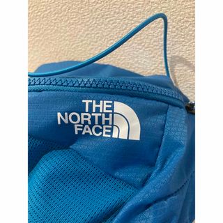 ザノースフェイス(THE NORTH FACE)の☆新品未使用☆THE NORTH FACE ウエストポーチ　ターコイズブルー(ボディバッグ/ウエストポーチ)