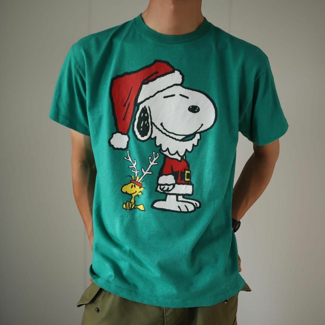 PEANUTS(ピーナッツ)の【PEANUTS】サンタ スヌーピー BIGプリント ルーズ Tシャツ XL 緑 メンズのトップス(Tシャツ/カットソー(半袖/袖なし))の商品写真