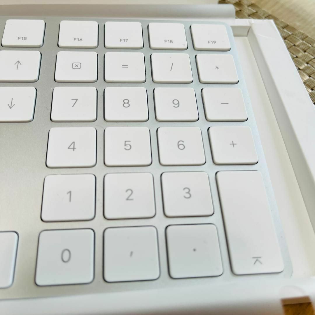 iMac Retina 4K, 21.5 2019 マウス キーボード.123 iMac Retina 4K, 21.5 2019 マウス キーボード.123
