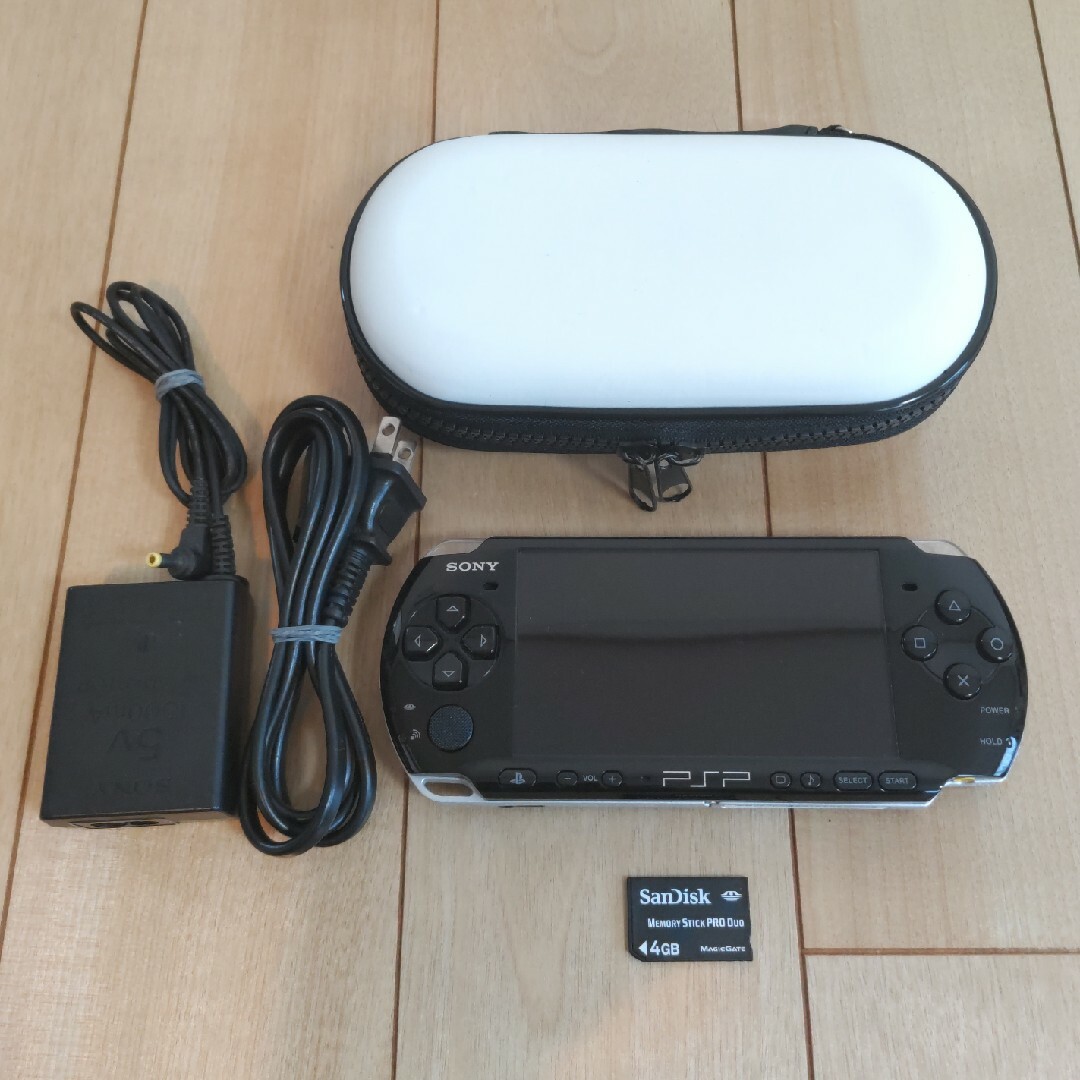 PlayStation Portable - PSP3000 AC•メモステ４GB•ケース付の通販 by ...