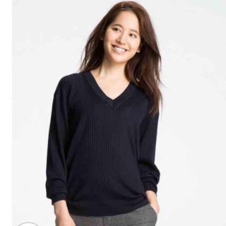 ユニクロ(UNIQLO)の完売＊UNIQLO＊メリノブレンドVネックセーター(ニット/セーター)