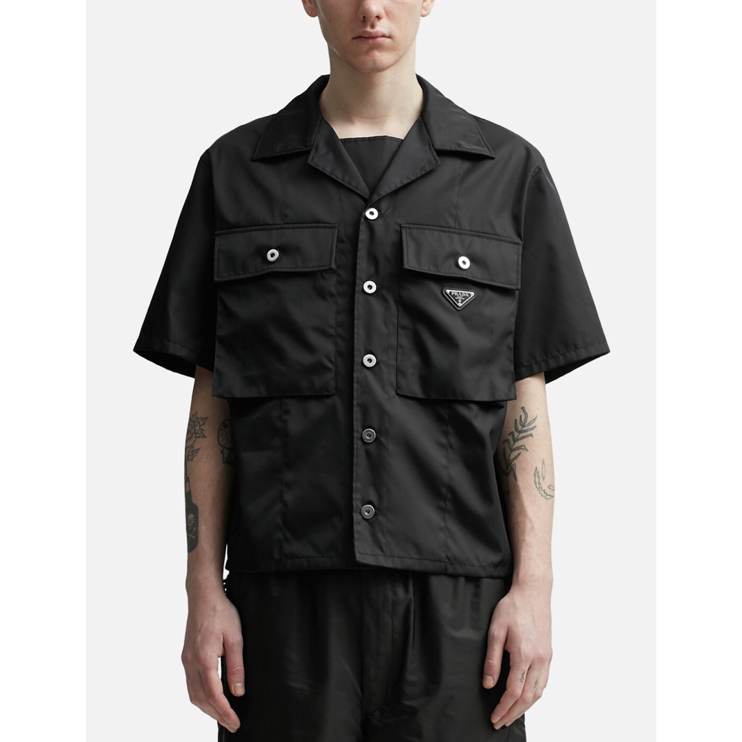 PRADA - S 新品正規品 PRADA Re-Nylon ショートスリーブ シャツ 半袖の