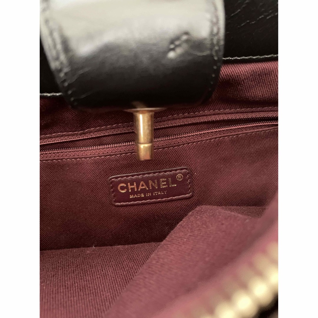 CHANELマトラッセチェーントート黒レザー 正規店販売