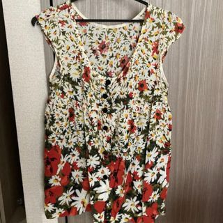 ジルバイジルスチュアート(JILL by JILLSTUART)のジルスチュアート　トップス(シャツ/ブラウス(半袖/袖なし))