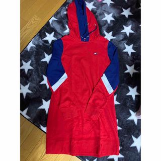 トミーヒルフィガー(TOMMY HILFIGER)のTOMMY ワンピース(ひざ丈ワンピース)