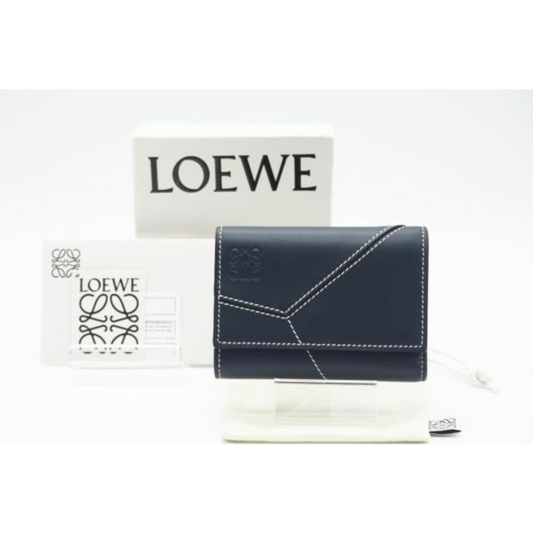 LOEWE - LOEWE ロエベ 三つ折り財布の通販 by リユースショップ ...