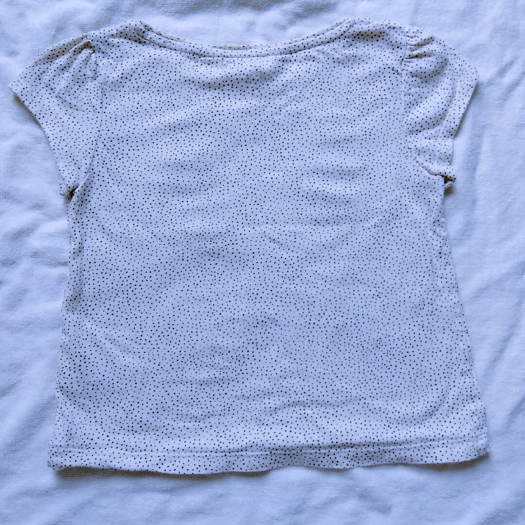 UNIQLO(ユニクロ)の女の子Tシャツ100cm 2枚セット キッズ/ベビー/マタニティのキッズ服女の子用(90cm~)(Tシャツ/カットソー)の商品写真