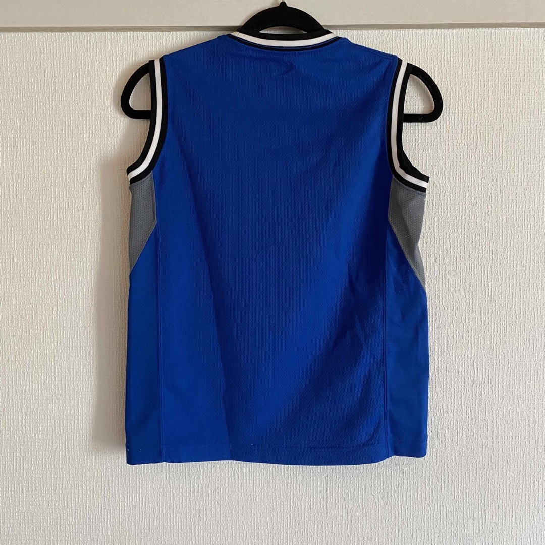 UNIQLO(ユニクロ)のUNIQLO DRY 150㎝ タンクトップ キッズ/ベビー/マタニティのキッズ服男の子用(90cm~)(Tシャツ/カットソー)の商品写真