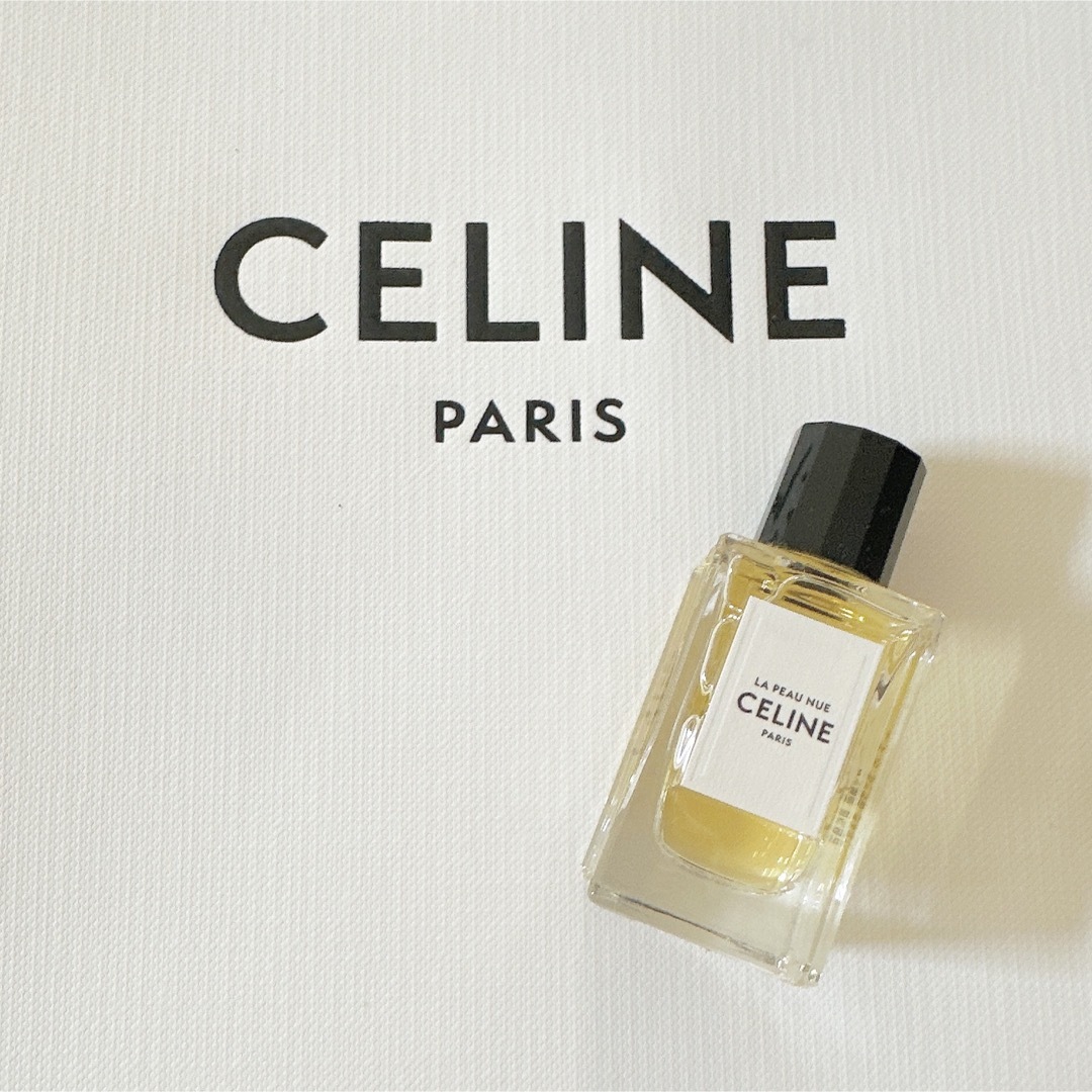 celine - CELINE LA PEAU NUE ラ・ポ・ヌの通販 by ♡断捨離