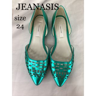 ジーナシス(JEANASIS)のほぼ未使用　ジーナシス　フラットパンプス(ハイヒール/パンプス)