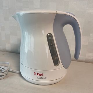 ティファール(T-fal)の中古品　美品　T-fal 電気ケトル 大容量1.2Ｌ(電気ケトル)