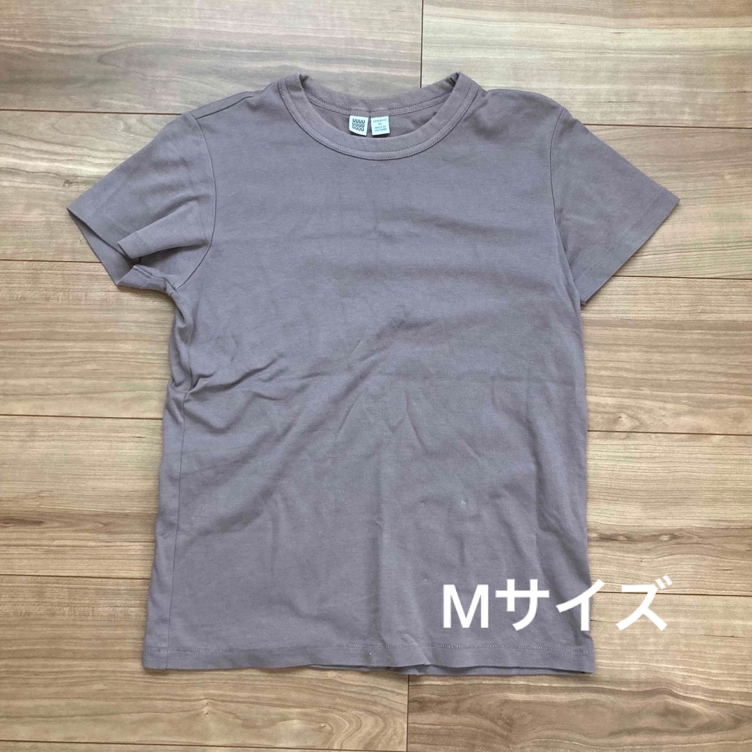 【美品】UNIQLO U Tシャツ　Mサイズ　ブラウン レディースのトップス(Tシャツ(半袖/袖なし))の商品写真