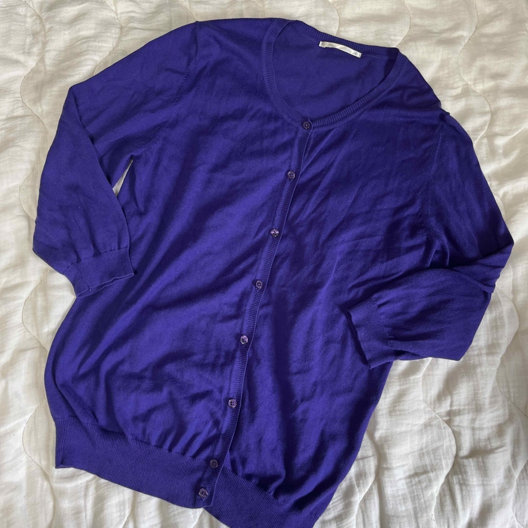 UNIQLO(ユニクロ)のUNIQLO 七分袖　カーディガン　紫 レディースのトップス(カーディガン)の商品写真