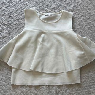 ザラ(ZARA)のZARA フリルトップス(カットソー(半袖/袖なし))