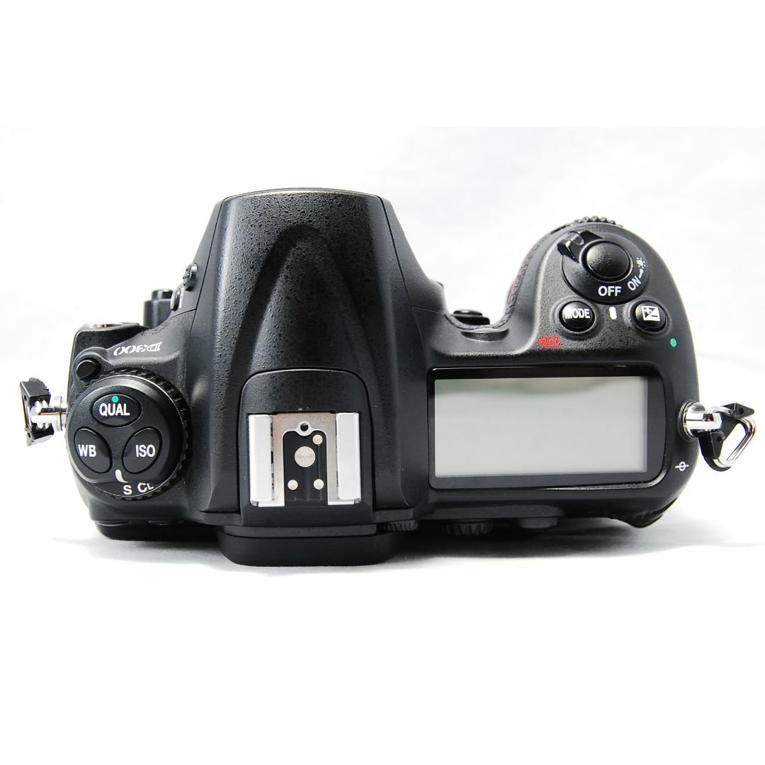 Nikon D300 ボディ デジタル一眼レフカメラ 3