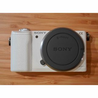 ソニー(SONY)のSONY ILCE−5100 ILCE-5100L(W) α5100 ボディのみ(ミラーレス一眼)