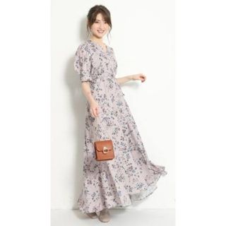 新品SALE☆ priyadarshini 花柄ワンピース