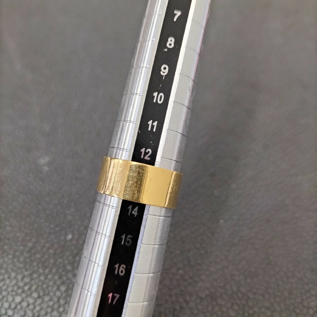 (E71004) K18 18金 指輪 リング 約13号 メンズのアクセサリー(リング(指輪))の商品写真