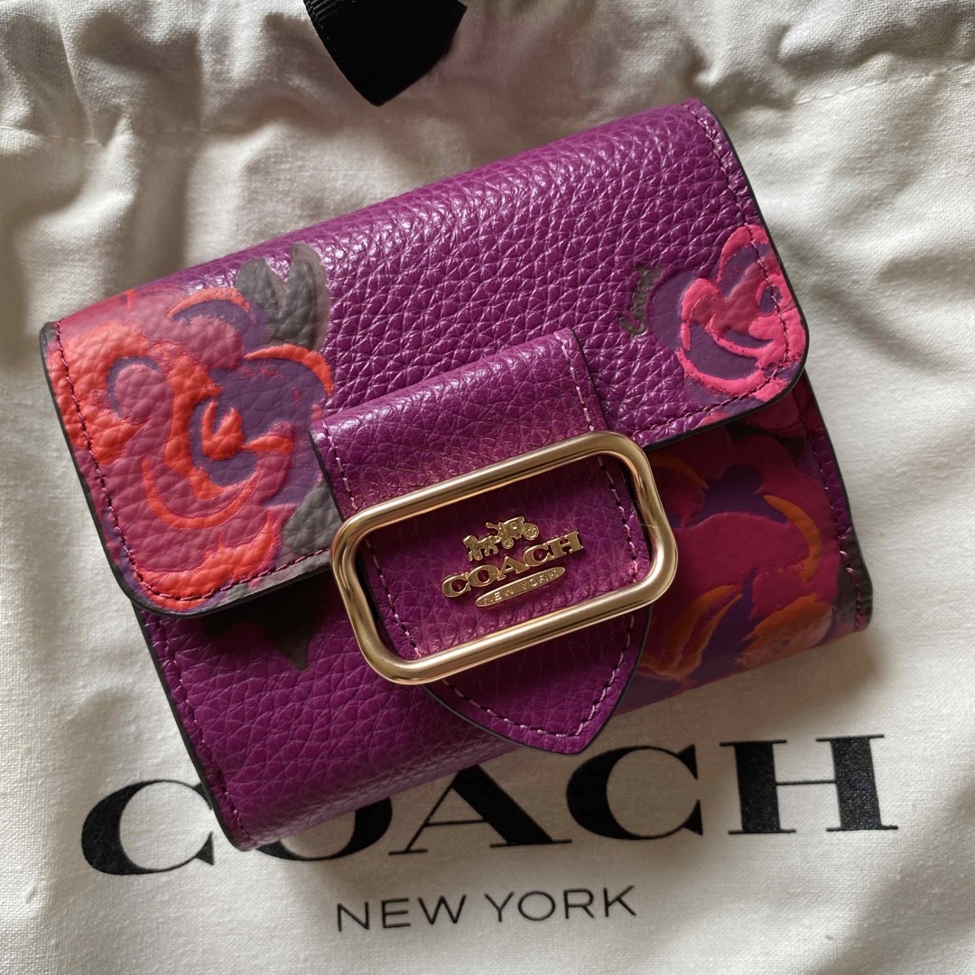 COACH(コーチ)の二つ折り財布 レディースのファッション小物(財布)の商品写真