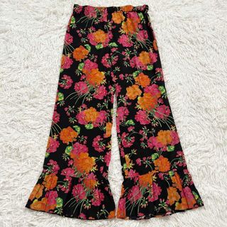 グッチ ワイドパンツ パンツの通販 22点 | Gucciのレディースを買う ...