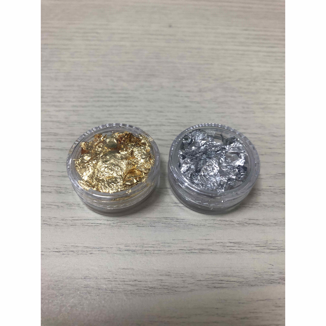 金箔&銀箔セット　フレーク　ヘアメイク コスメ/美容のヘアケア/スタイリング(その他)の商品写真