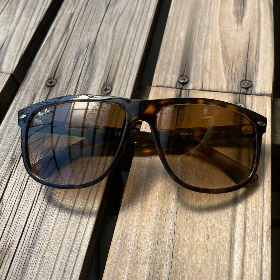 rayban レイバン　RB4147