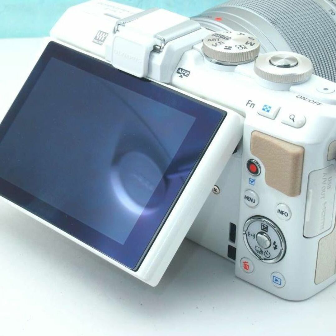 OLYMPUS(オリンパス)の❤️Wi-Fi❤️オリンパスペン E-PL7 ❤️望遠レンズセット スマホ/家電/カメラのカメラ(ミラーレス一眼)の商品写真