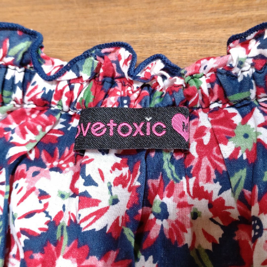lovetoxic(ラブトキシック)のLovetoxic オフショルダーブラウス size:M キッズ/ベビー/マタニティのキッズ服女の子用(90cm~)(Tシャツ/カットソー)の商品写真