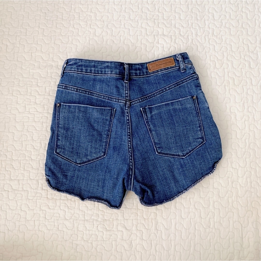 ZARA(ザラ)のZARA デニムショートパンツ レディースのパンツ(ショートパンツ)の商品写真