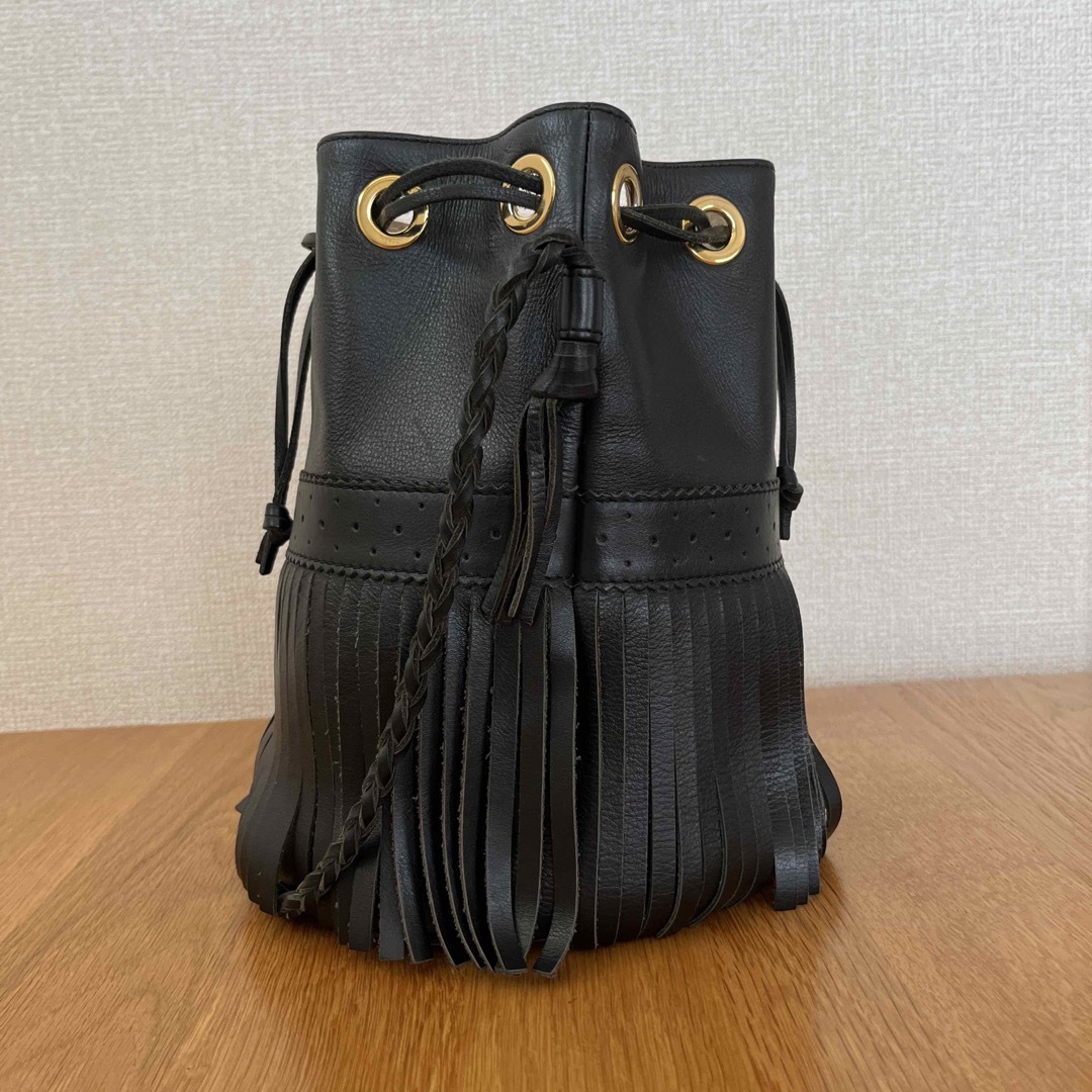 J&M DAVIDSON(ジェイアンドエムデヴィッドソン)の【ご購入者様決定済】J&M DAVIDSON  カーニバル　ショルダーバッグ レディースのバッグ(ショルダーバッグ)の商品写真