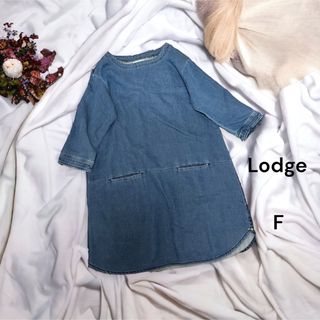 ロッジ(Lodge)のデニムワンピ 両面で柄が異なる ドット ビンテージ(ひざ丈ワンピース)