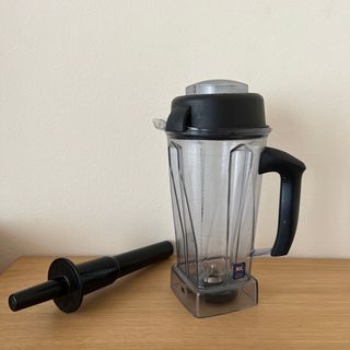 バイタミックス(Vitamix)の専用　ハルモモさま　バイタミックス　2.0L  コンテナ　タンパー(ジューサー/ミキサー)