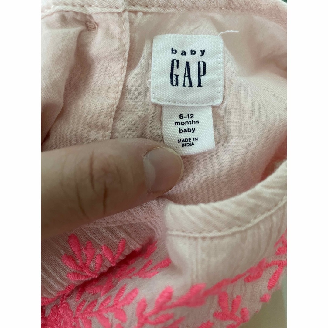 babyGAP(ベビーギャップ)のGAP  ベビー服　ロンパース　ワンピース　夏服 キッズ/ベビー/マタニティのベビー服(~85cm)(ワンピース)の商品写真