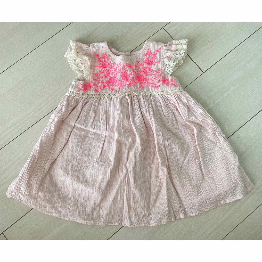 babyGAP(ベビーギャップ)のGAP  ベビー服　ロンパース　ワンピース　夏服 キッズ/ベビー/マタニティのベビー服(~85cm)(ワンピース)の商品写真