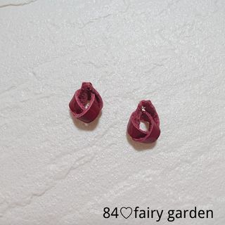 84♡再販本革ちょこんとレザー結び（3color）ピアス　イヤリング(ピアス)