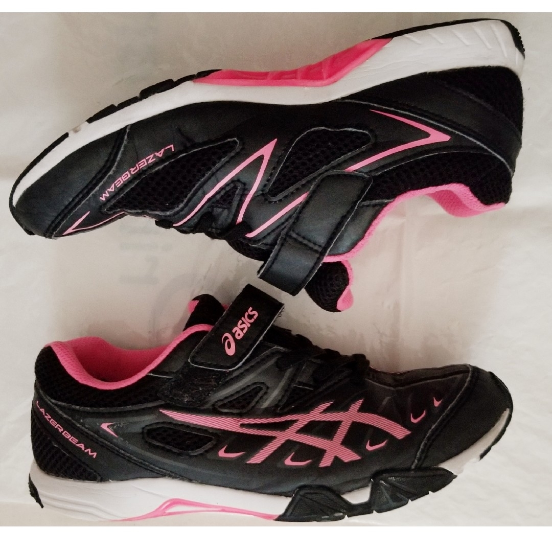 asics(アシックス)の22.5cm　asics　レーザービーム　2足セット　女の子 キッズ/ベビー/マタニティのキッズ靴/シューズ(15cm~)(スニーカー)の商品写真