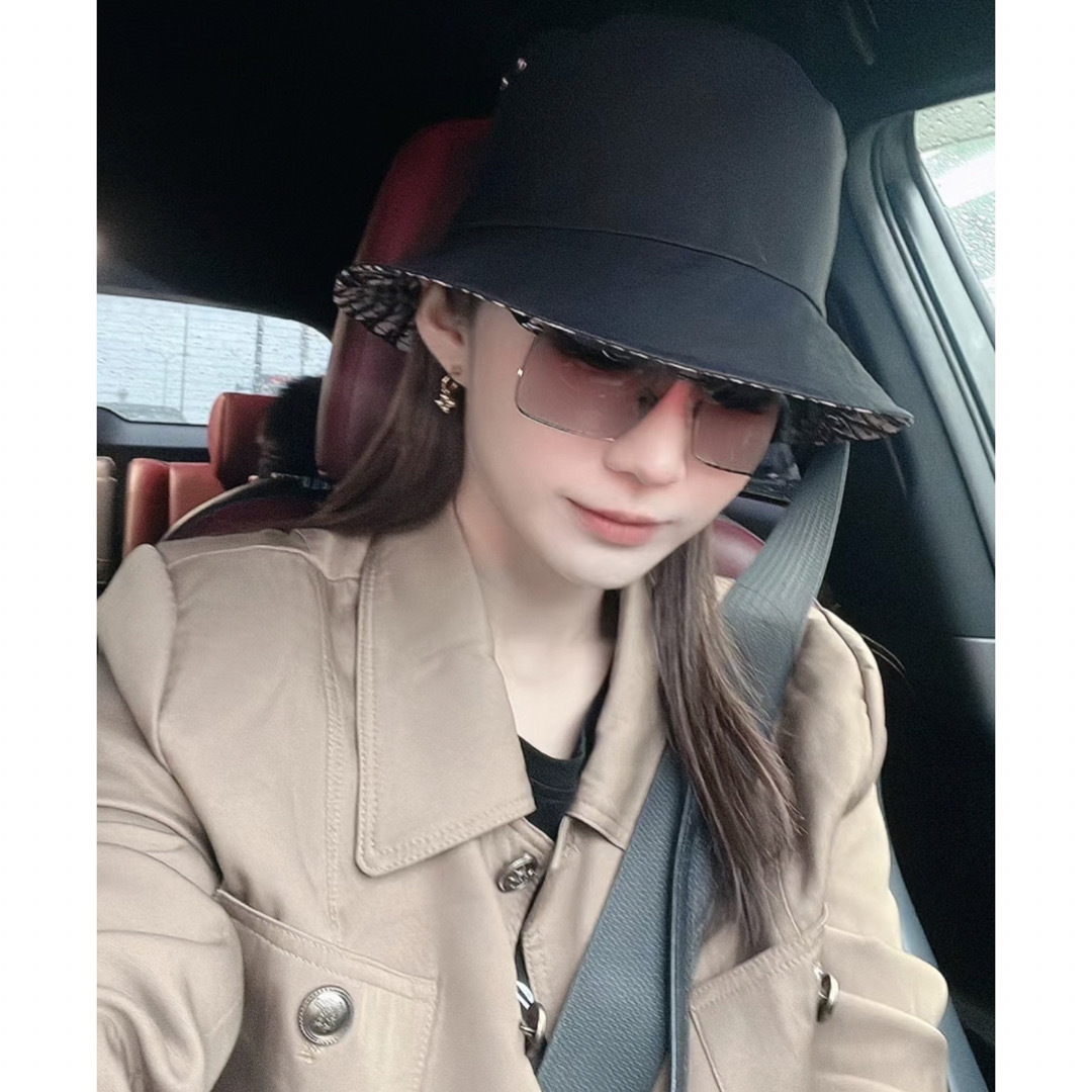 DIORディオールロゴハット