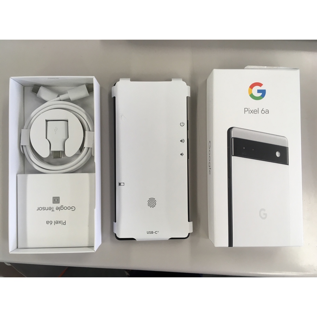 新品　Google Pixel 6a 128GB （白） スマホ/家電/カメラのスマートフォン/携帯電話(スマートフォン本体)の商品写真