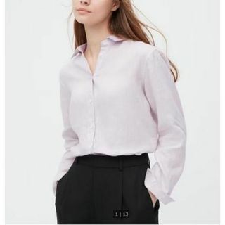 ユニクロ(UNIQLO)の【麻100%】ユニクロ リネンシャツ ブラウス 長袖 ライトグレー Ｍ(シャツ/ブラウス(長袖/七分))